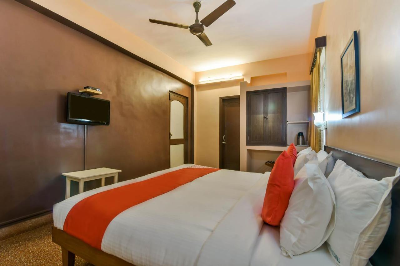 Oyo 807 Hotel Gopika International Гоа Екстер'єр фото