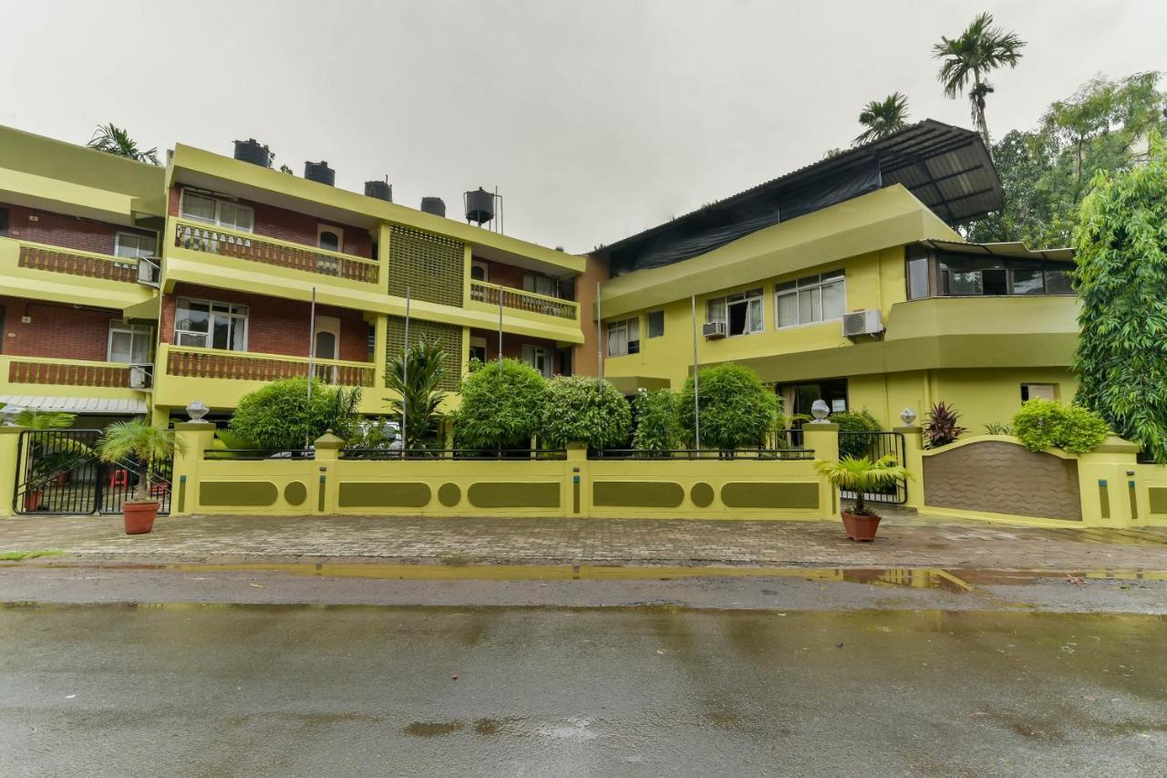 Oyo 807 Hotel Gopika International Гоа Екстер'єр фото